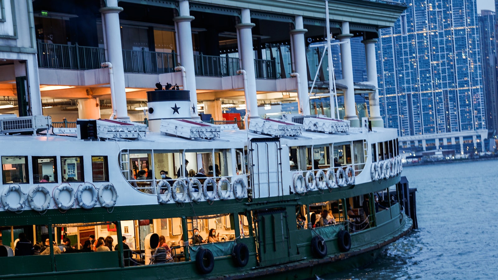 「行銷策略：助您公司步入成功殿堂」